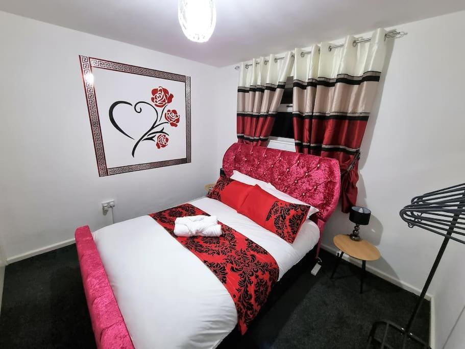 *C.Sani* Setup For Your Most Relaxed & Amazing Stay + Free Parking + Free Fast Wifi * 리즈 외부 사진